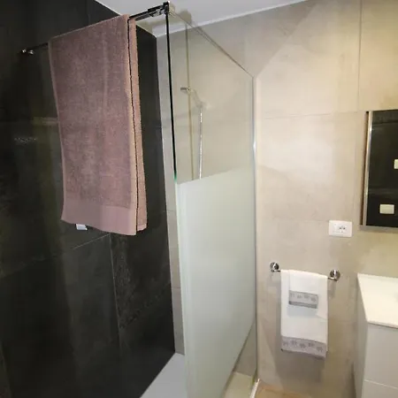 Zen Apartment *