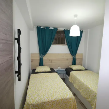 Zen Apartment *